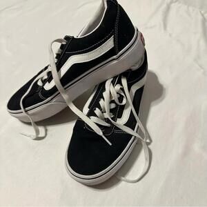 Vans Old Skool Shoes